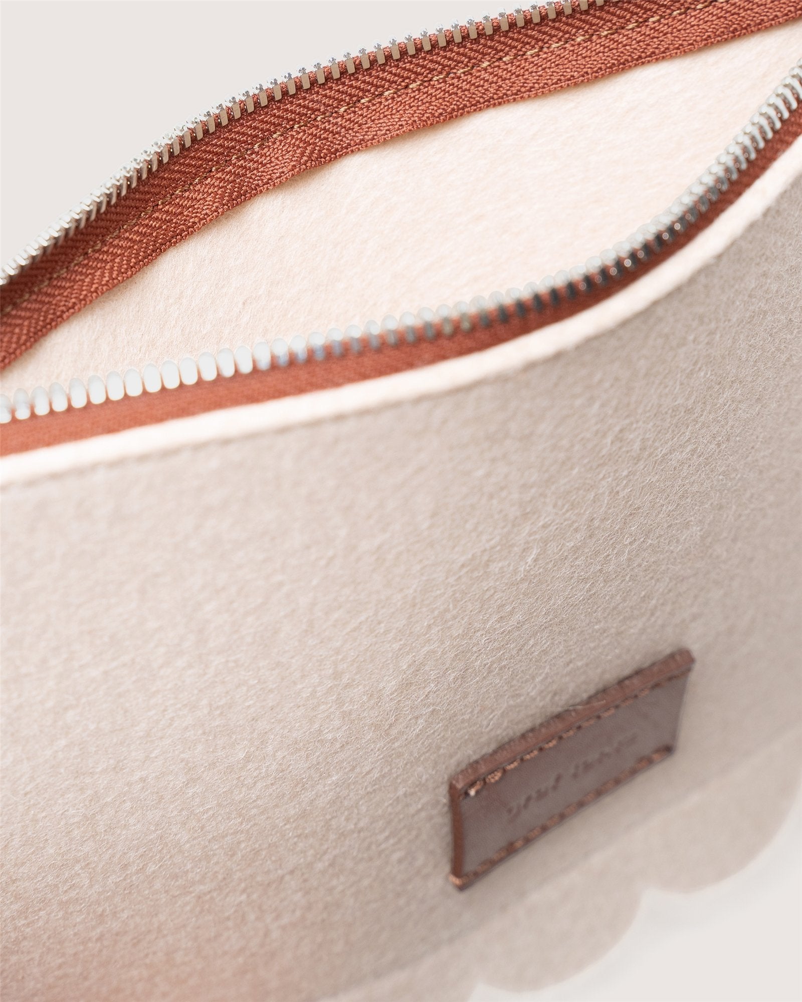 Deco Edge Merino Wool Pouch