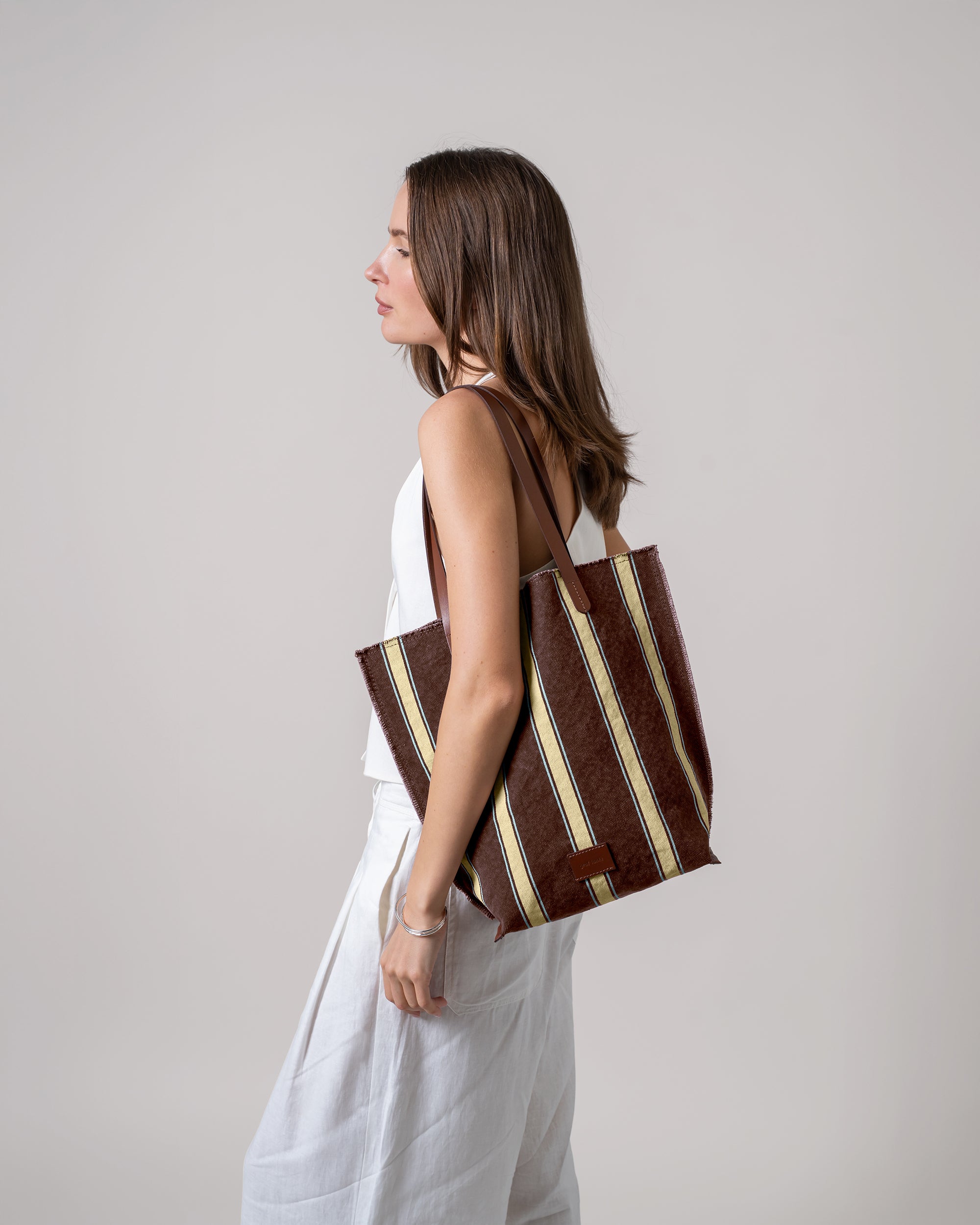 Hana Canvas Tote