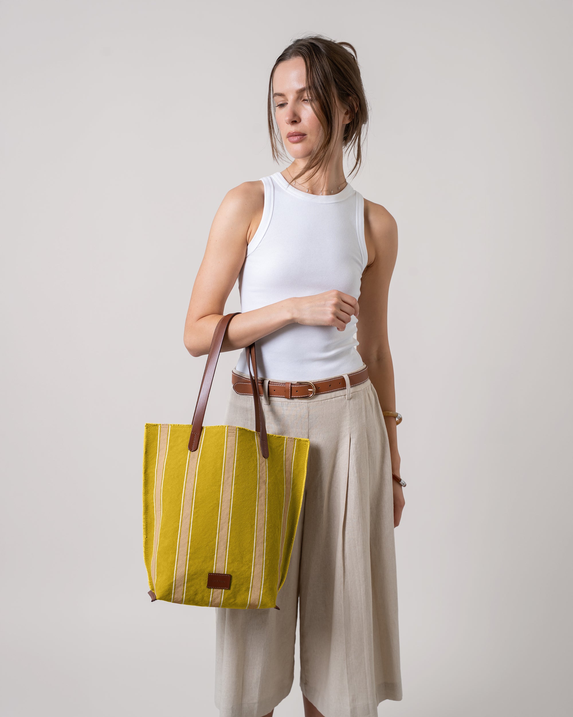 Hana Canvas Tote