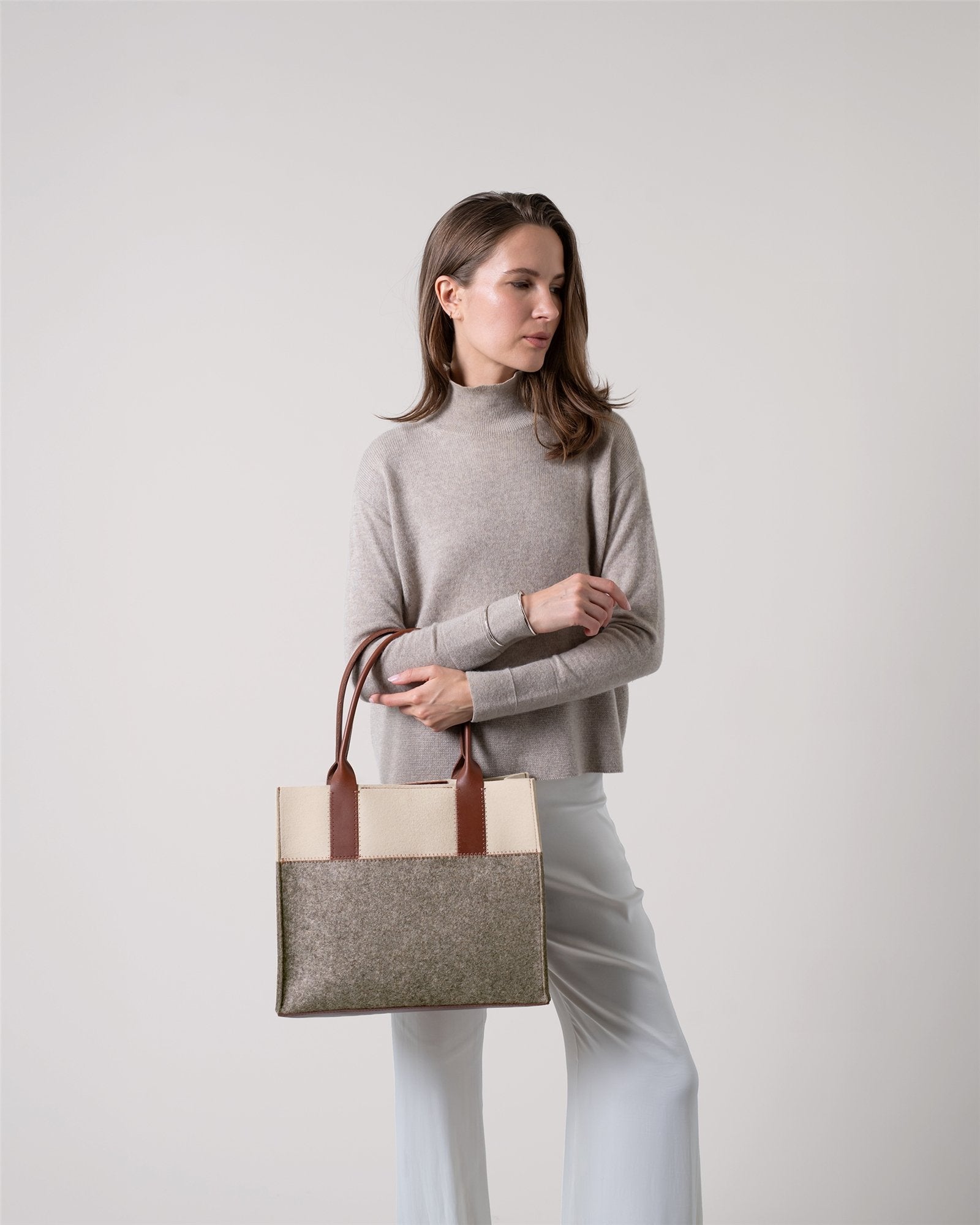 Jaunt Merino Wool Midi Tote