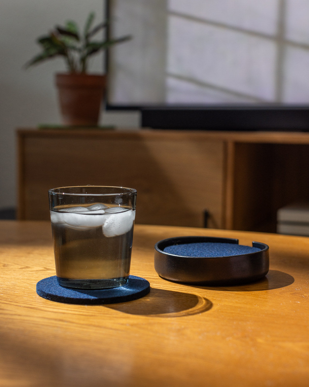 Kobon Leather/Merino Wool Round Tray 4 Pack Coaster Set