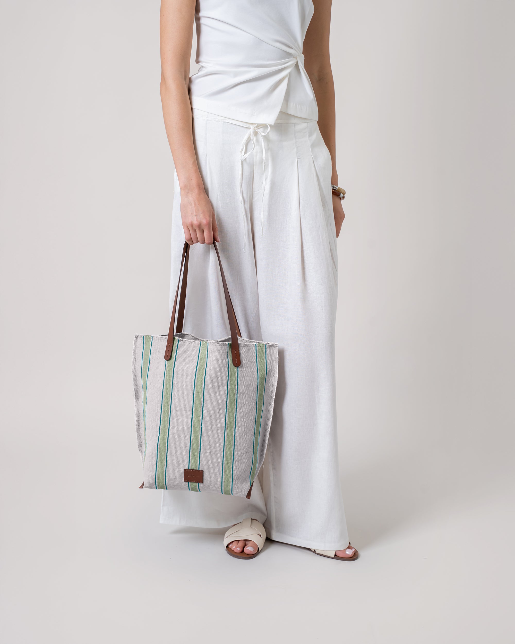 Hana Canvas Tote