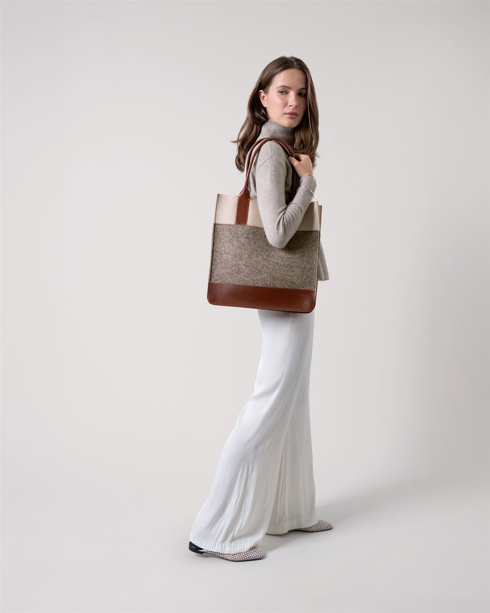 Jaunt Merino Wool Tote