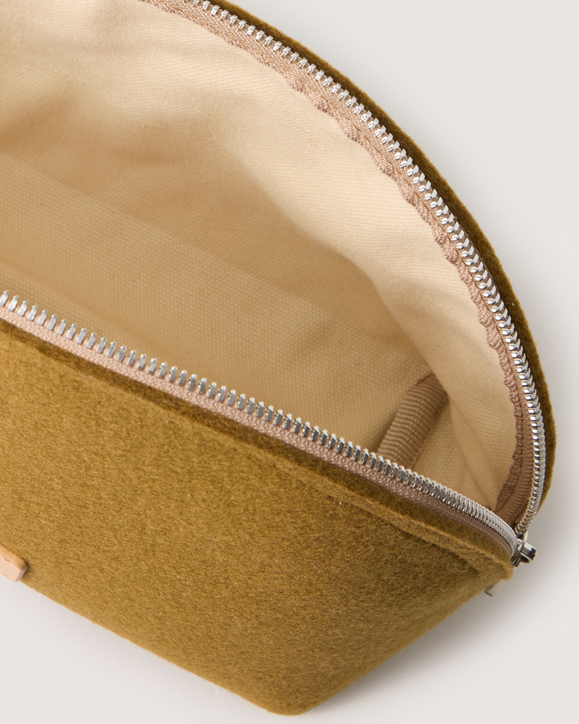Pochi Merino Wool Large Pouch