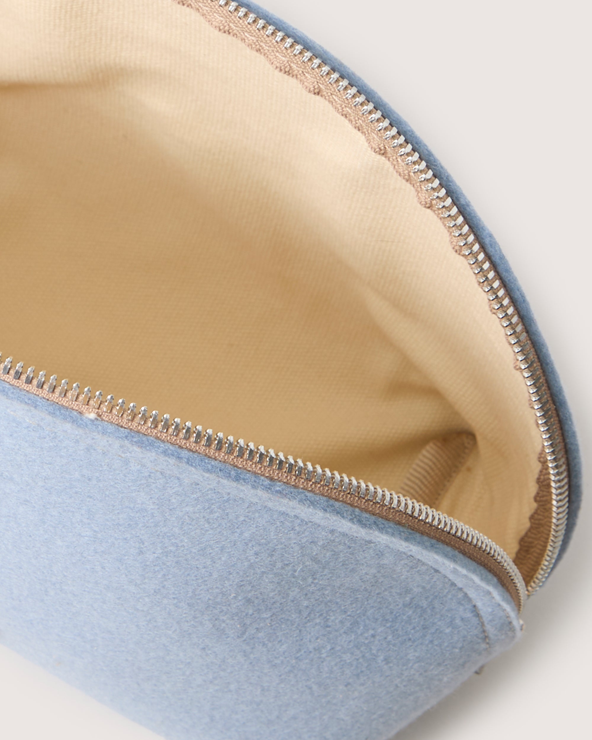 Pochi Merino Wool Large Pouch — Final Sale