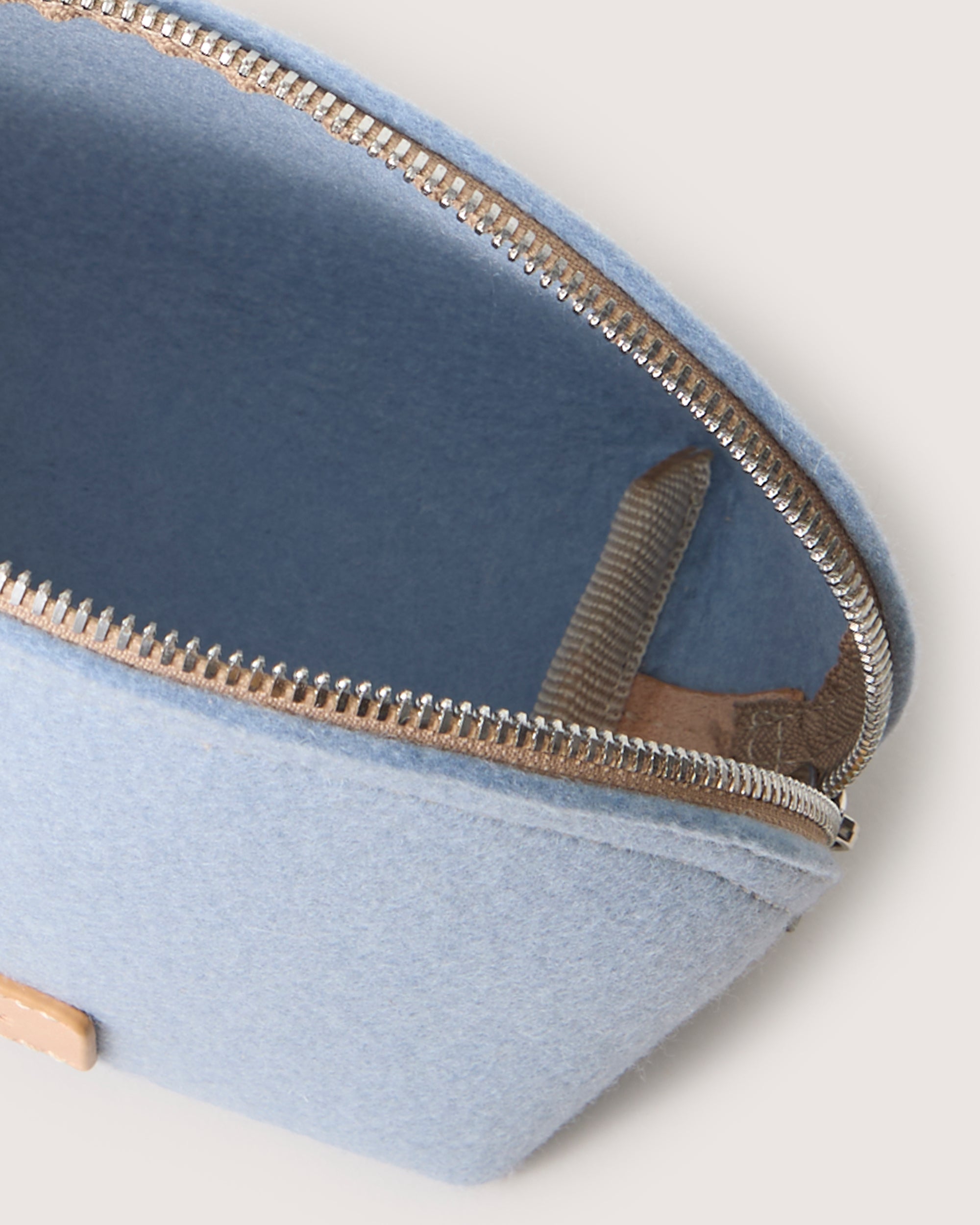 Pochi Merino Wool Medium Pouch — Final Sale