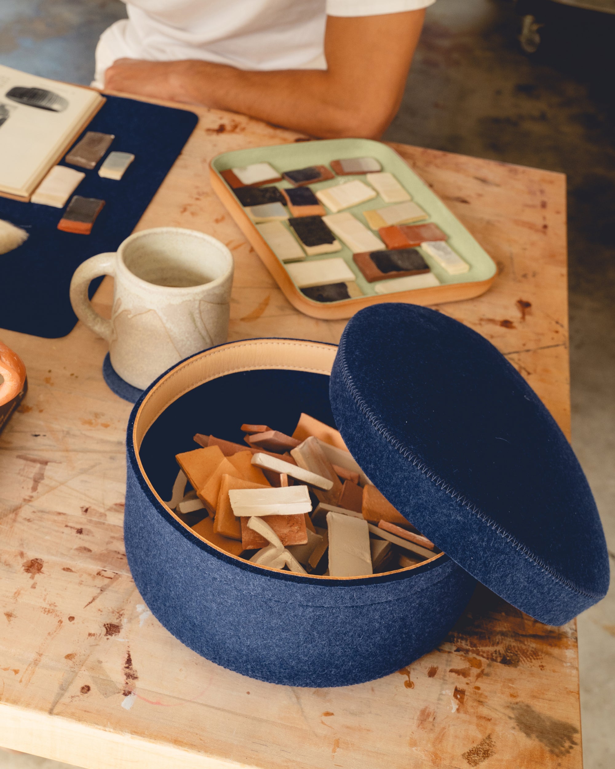 Merino Wool Medium Bin w/ Lid — Final Sale