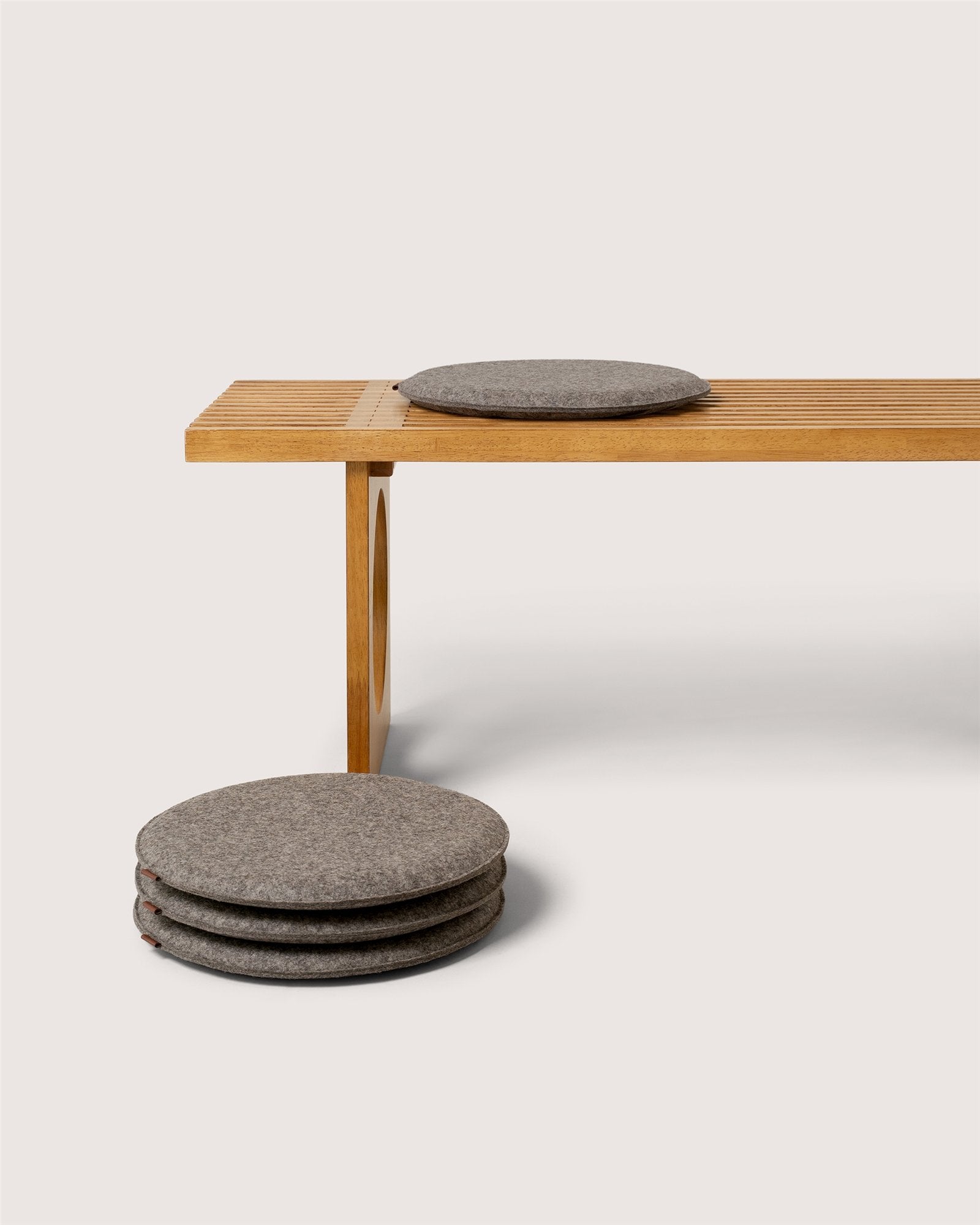 Zabuton Merino Wool Round Seat Cushion - 4 Pack