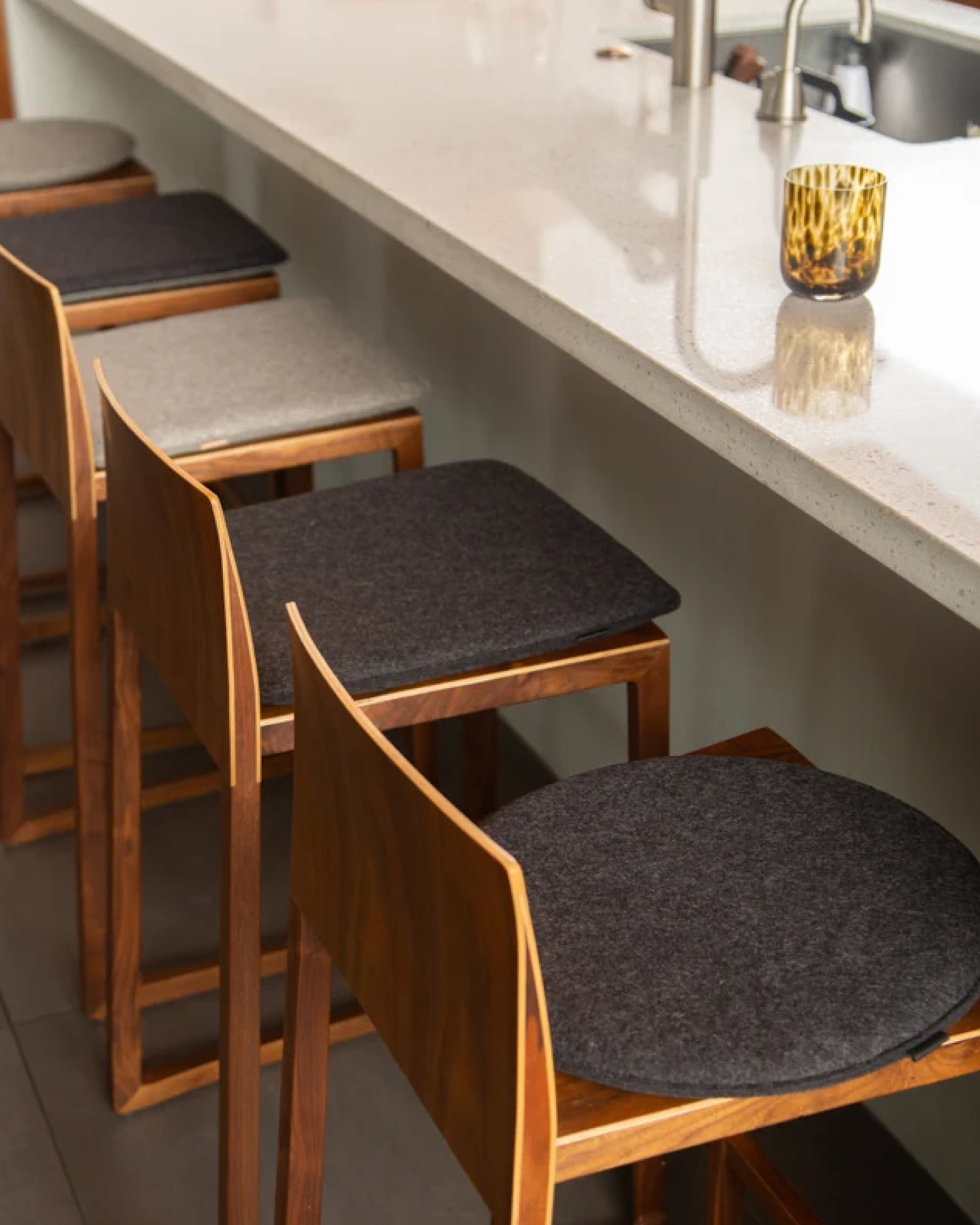 Zabuton Merino Wool Round Seat Cushion