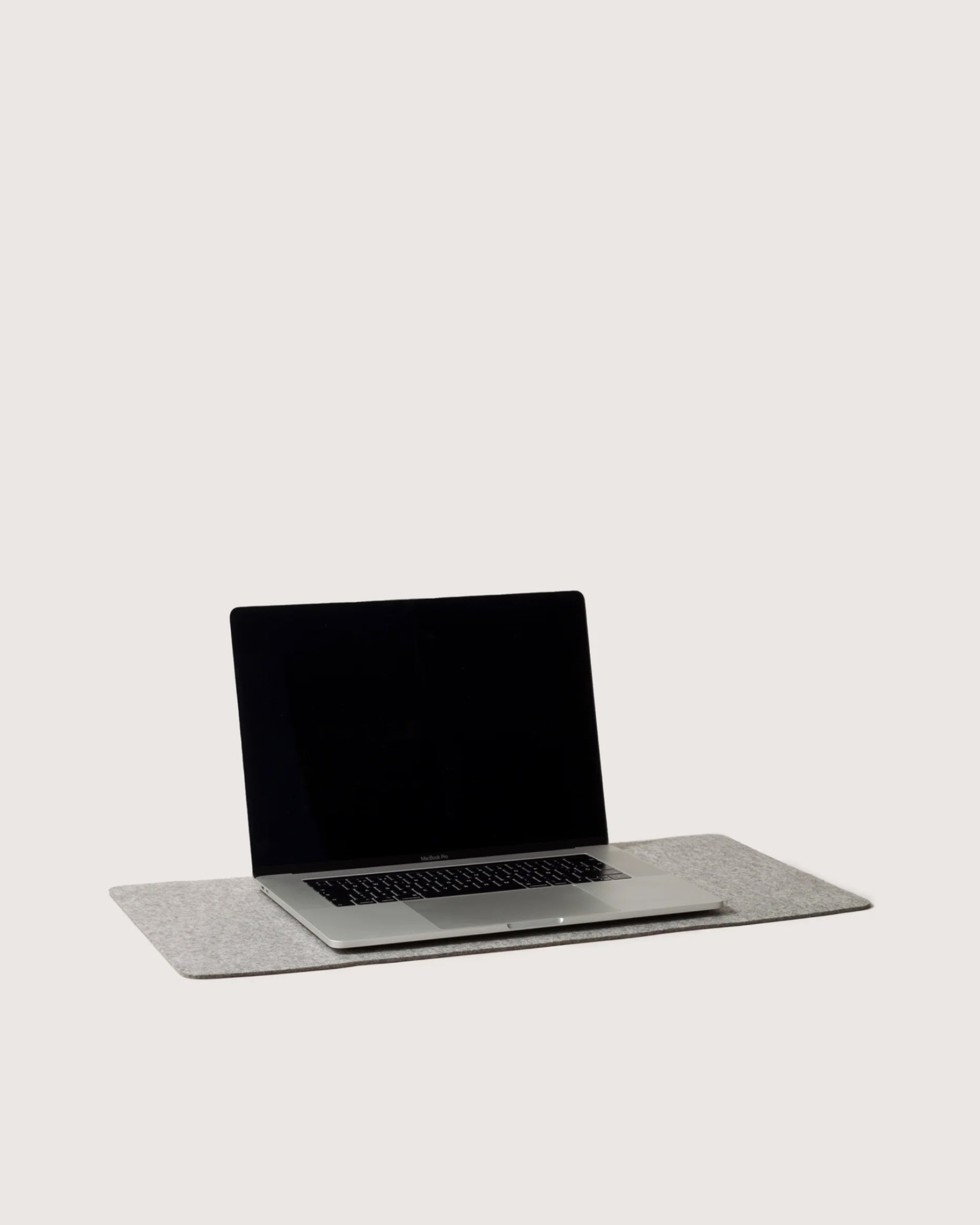 Mosen Merino Wool Medium Desk Pad