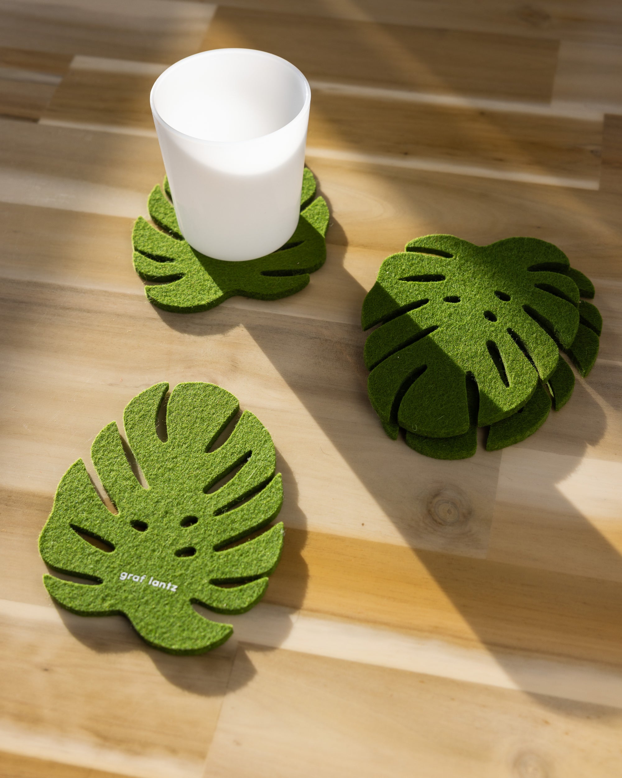 Extra surface protection with our Monstera Coasters, here in loden green color